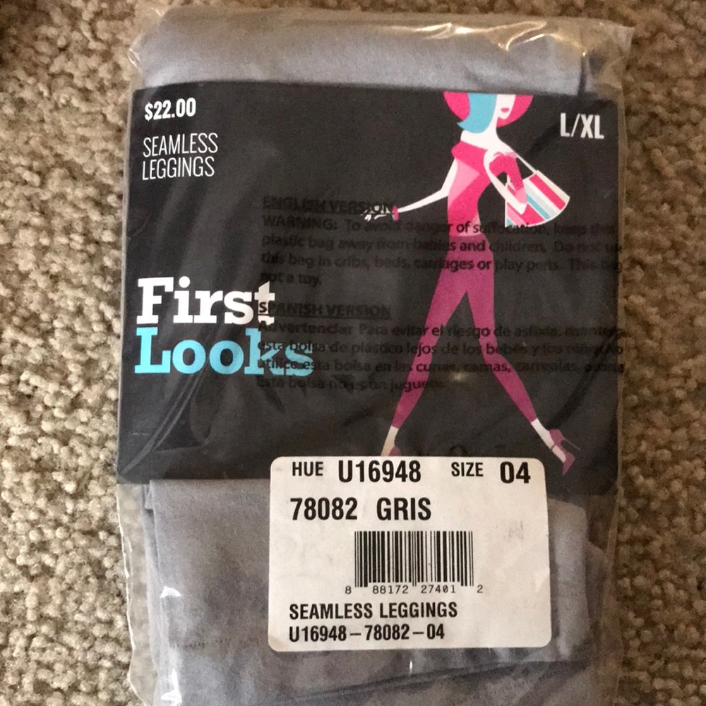 Seamless Leggings - Grey in color